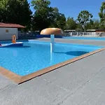 Kamp alanı Mobile Drome Homair Chateauneuf-de-Galaure